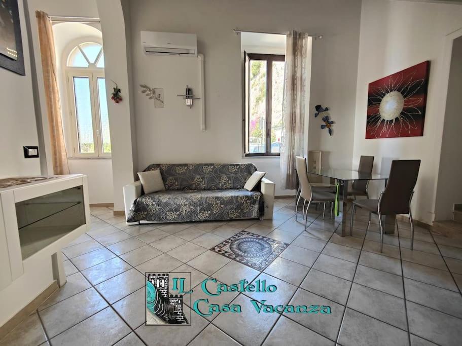 Il Castello Casa Vacanza Salerno Exteriér fotografie