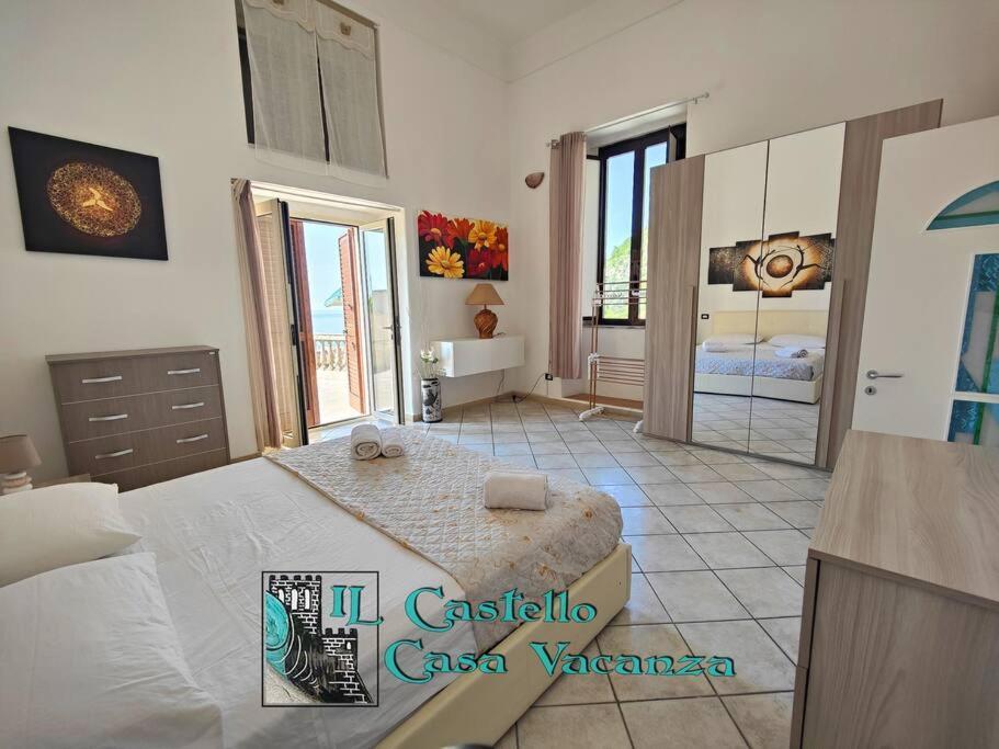 Il Castello Casa Vacanza Salerno Exteriér fotografie